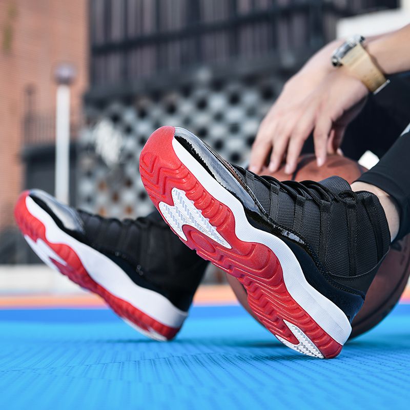 High-top Sneakers Men Basketball Shoes Size 45 46 47 High Quality Outdoor Sports Shoes Students Competition Professional Athletic Basketbasll Sneakers Training Shoes Non-slip Male Footwear Black