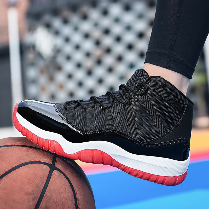 High-top Sneakers Men Basketball Shoes Size 45 46 47 High Quality Outdoor Sports Shoes Students Competition Professional Athletic Basketbasll Sneakers Training Shoes Non-slip Male Footwear Black