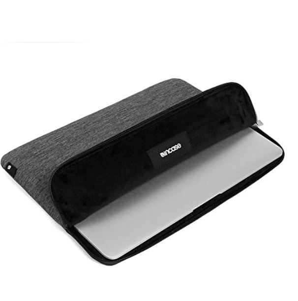 Incase: Slim Sleeve Para MacBook Air 12