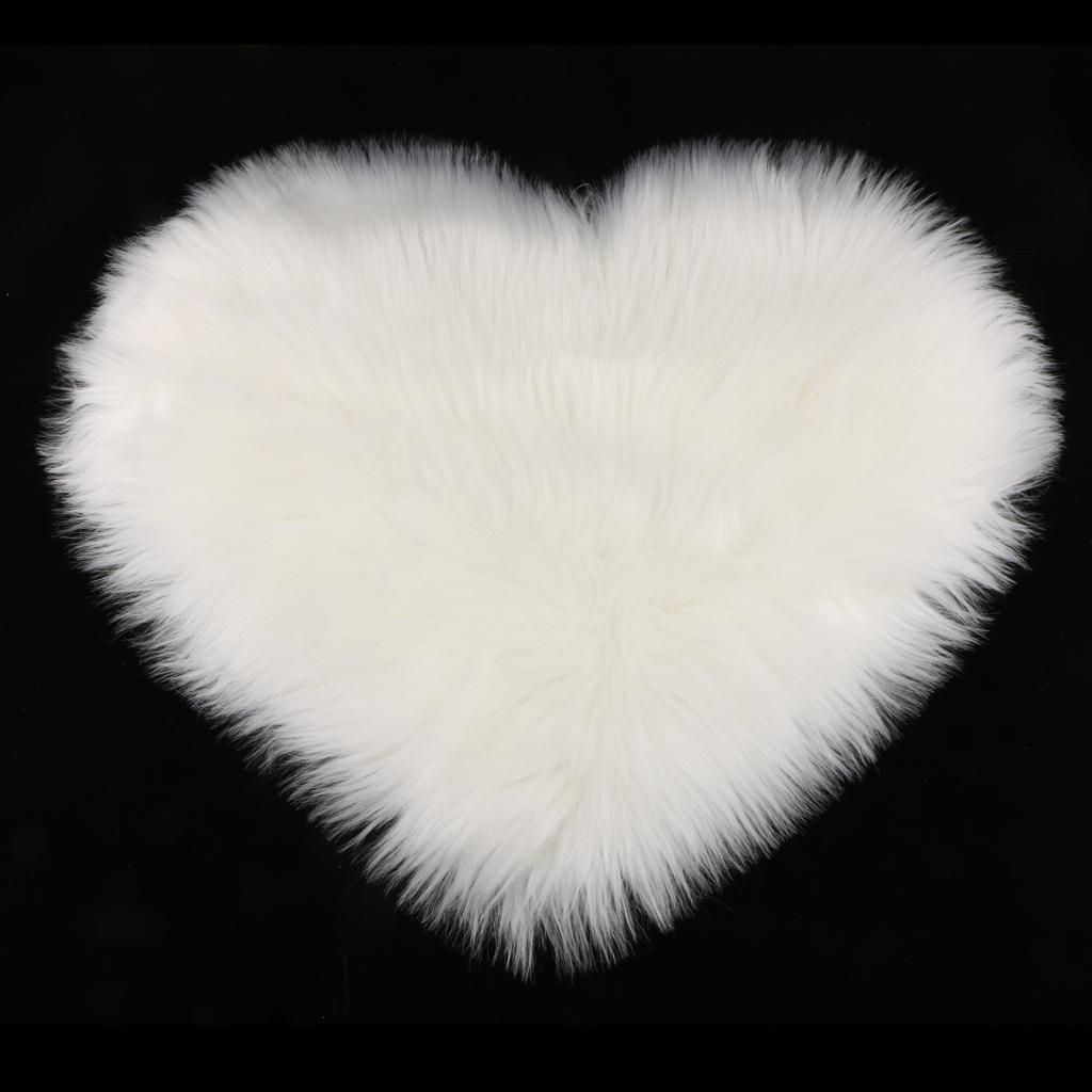 Love Shape Fluffy Long Pile Faux Sheepskin Area Rug Bedside White