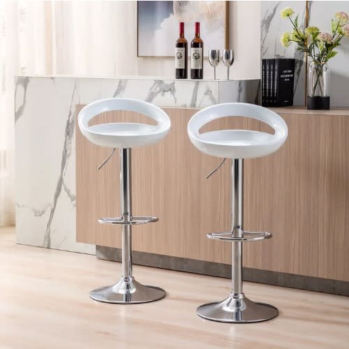 Plastic Adjustable Bar Stool - set Of 2