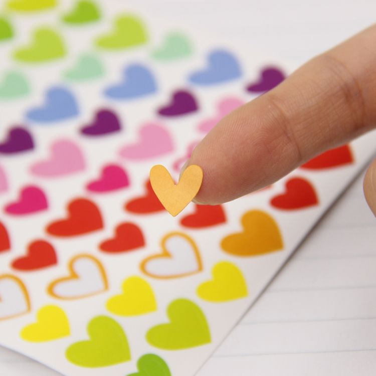 100 PCS Heart Pattern Decorative Sticker