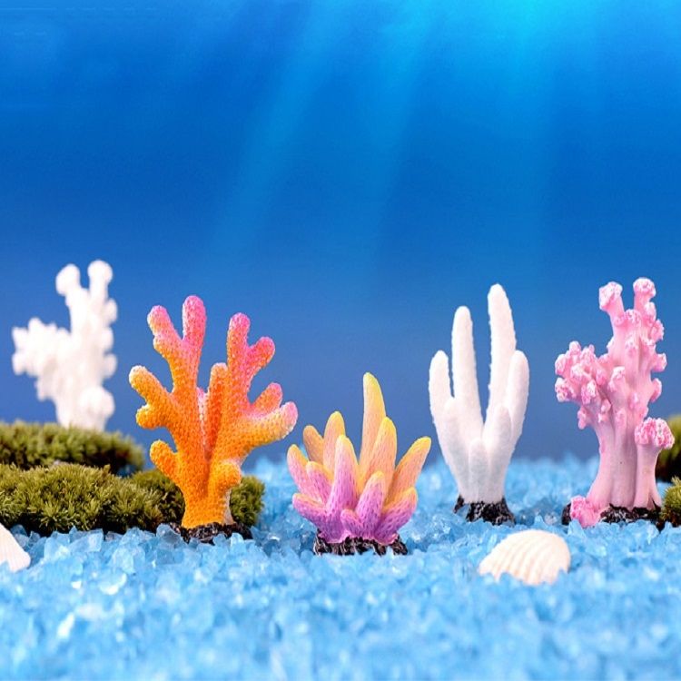 10 PCS Simulation Resin Coral , Colour: No. 3 White