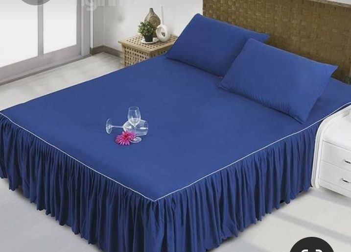 Plain Navy Blue Plinted Bedsheet And Pillowcase