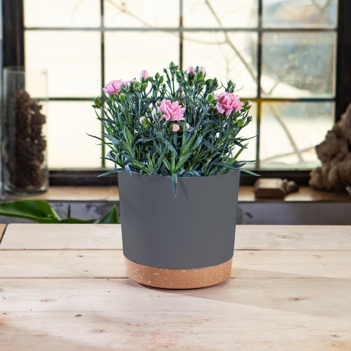 Outdoor Plant Pot 3-piece Set Round Indoor Plant Pots with for Balcony Black Gray