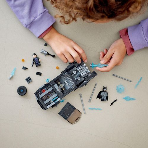LEGO® DC Batman™ Batmobile™: The Penguin™ Chase 76181
