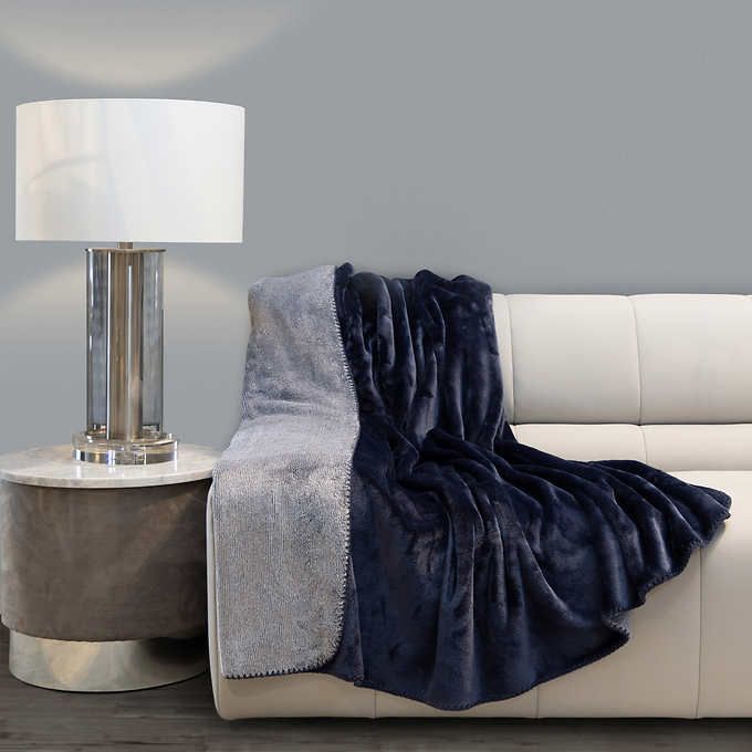 Mon Chateau Luxury Collection Reversible Throw