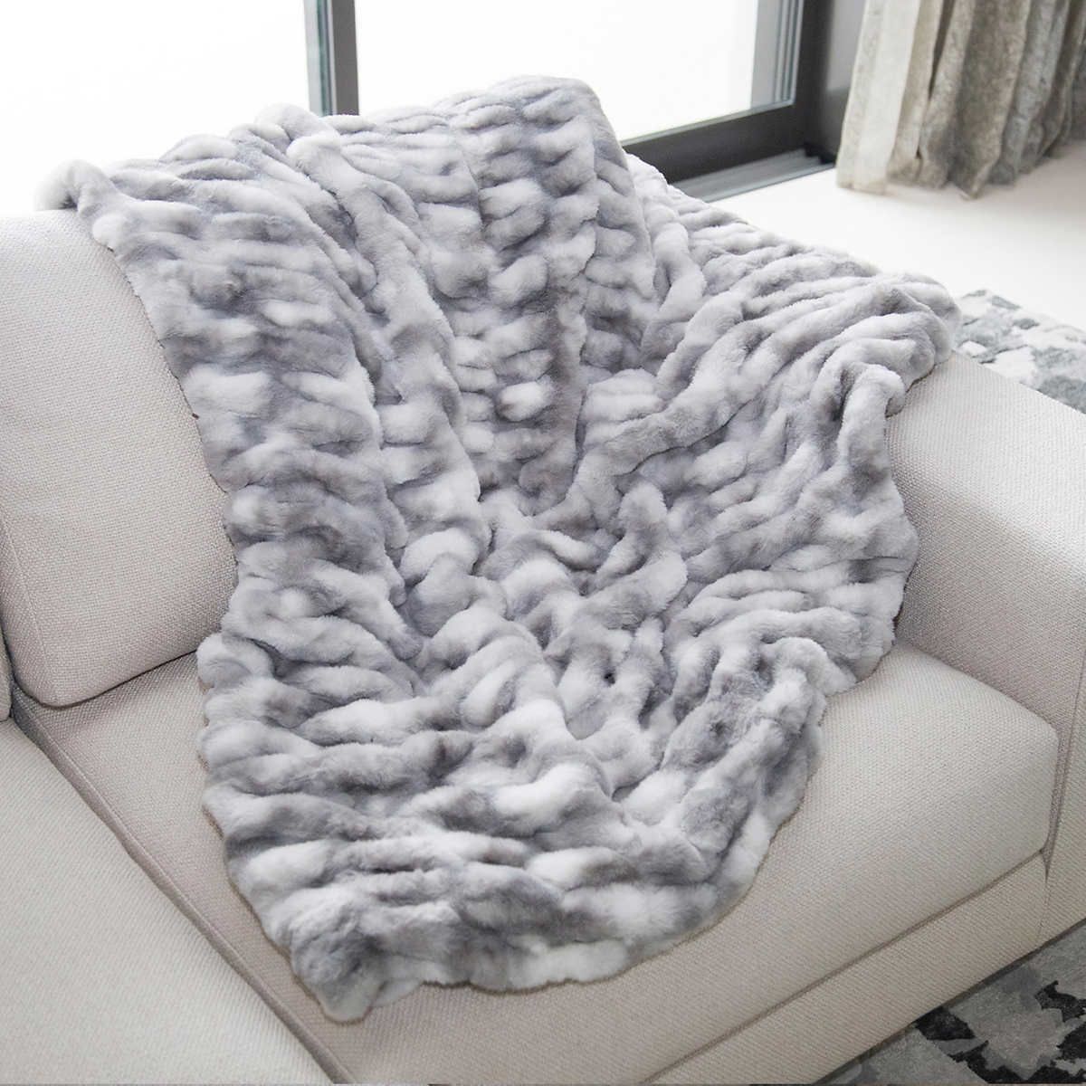 Mon Chateau Luxe Faux Fur Throw Blanket Multi