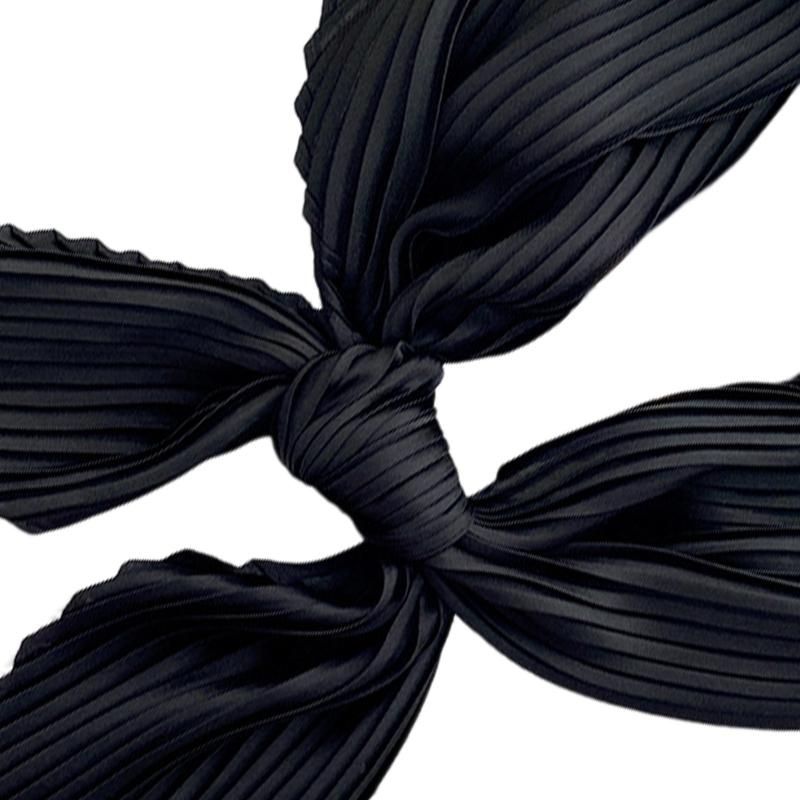 Women Square Scarf Plain Color Wavy Edge Pleated Neck-Black