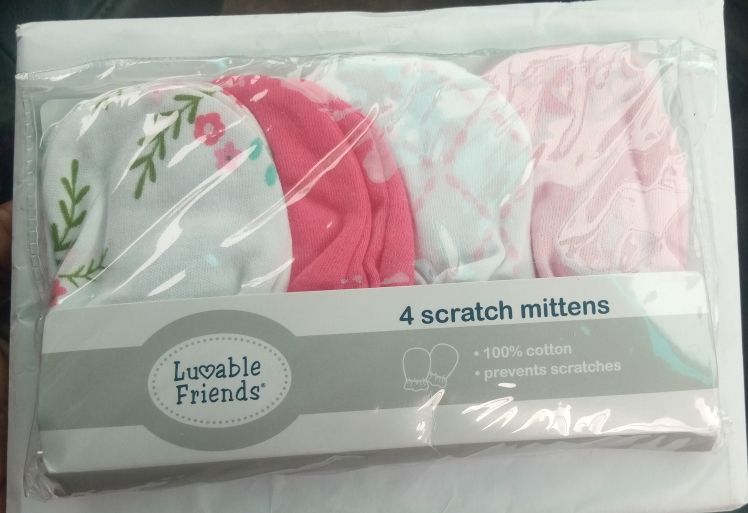 Baby Girls Scratch Mitten 4 Pairs 0+
