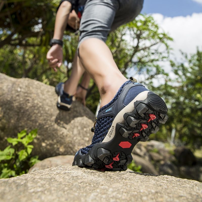 Outdoor Hiking Shoes For Men Breathable Mesh Footwear Blue