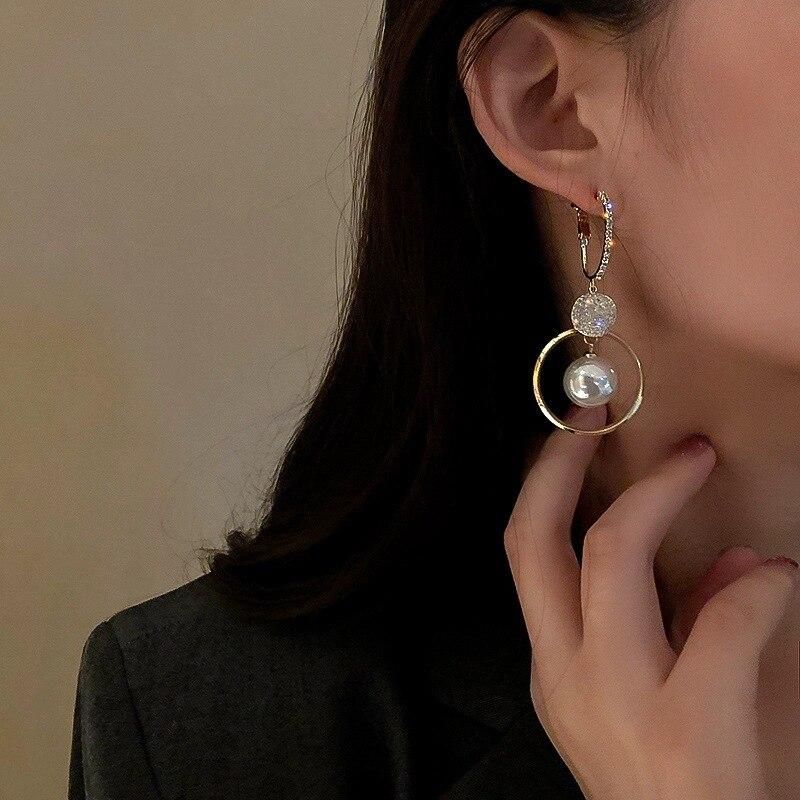 New Fashion Big Hoop Earrings For Women Shiny Rhinestone Large Circle Earring Brincos Girl Party Engagement Jewelry Gifts