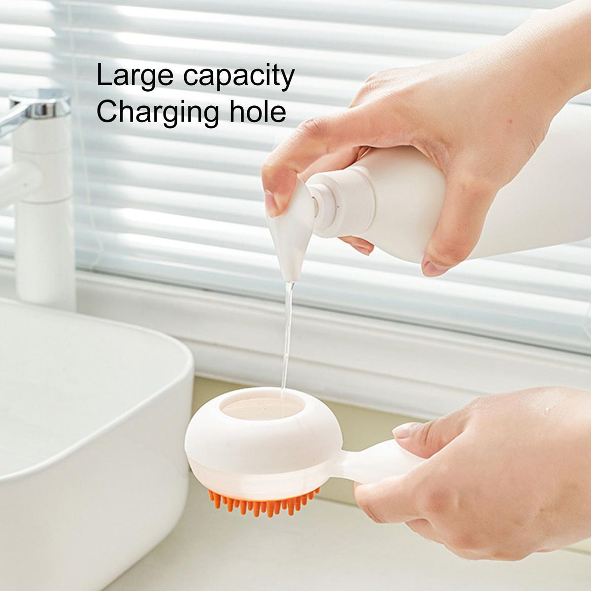 Pet Brush with Soap Dispenser Shampoo Container Pet Brush Orange