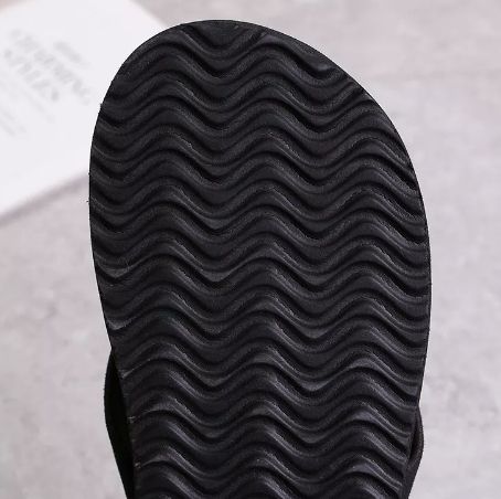New Fashion Comfortable Super-Light Beach Slippers- Black