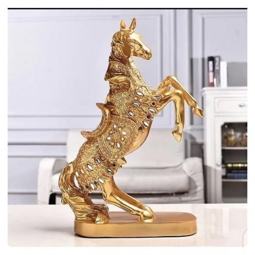 Horse Inspired Center Piece Decoration