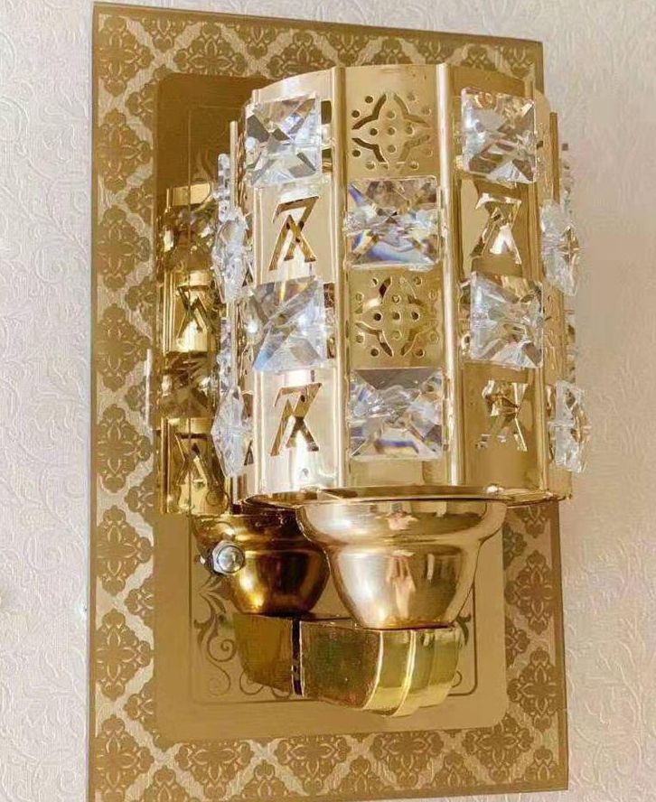 Luxury Fancy Wall Bracket Fittings