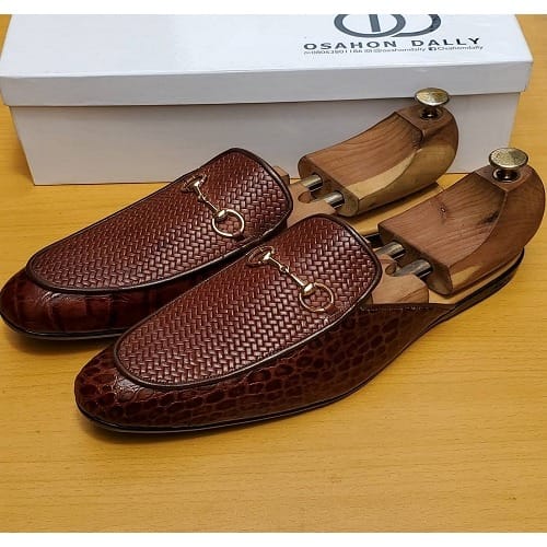 Belgian Mules With Basket Apron - Brown Skin