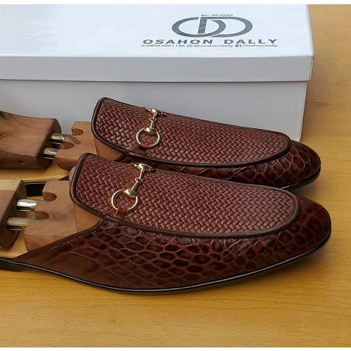 Belgian Mules With Basket Apron - Brown Skin