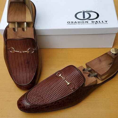 Belgian Mules With Basket Apron - Brown Skin