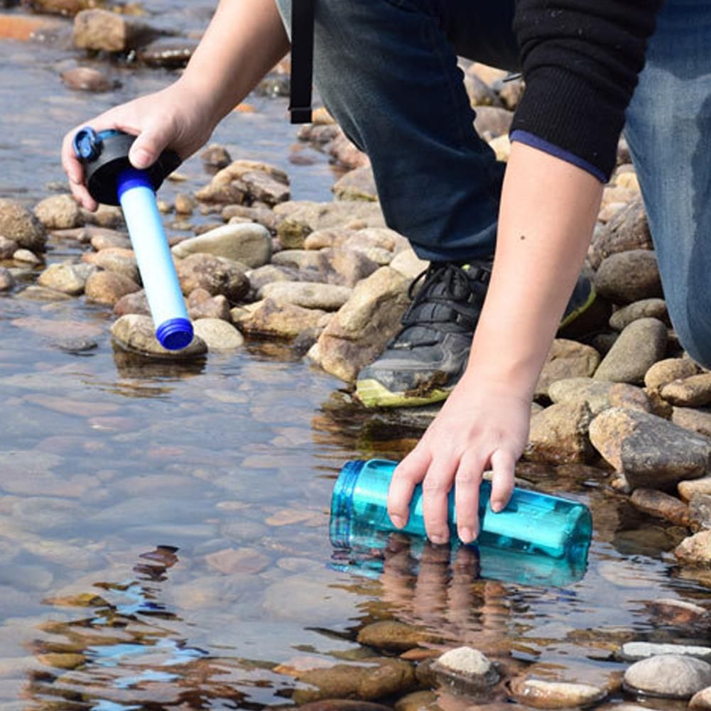 Water Bottle Made of Tritan with Water Filter Lockable Lid BPA Free Water Purifier Bottle for Travel Hiking Camping Travel Emergency Green