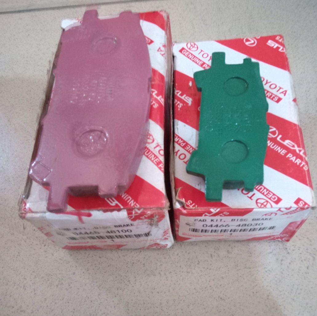 LEXUS FRONT AND REAR BRAKE PAD SET 2010-2015 RX350 RX450H