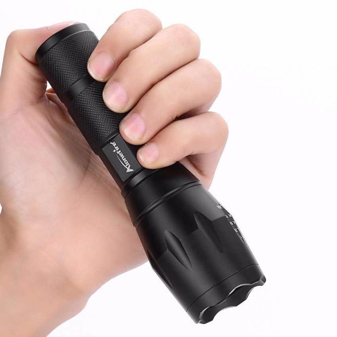 FFY 3800LM CREE XML T6 LED Flashlight Torchlight Tactical AluminumWaterproof Zoomable For EU Charger +AAA Holder+Protective Case Box(Black)
