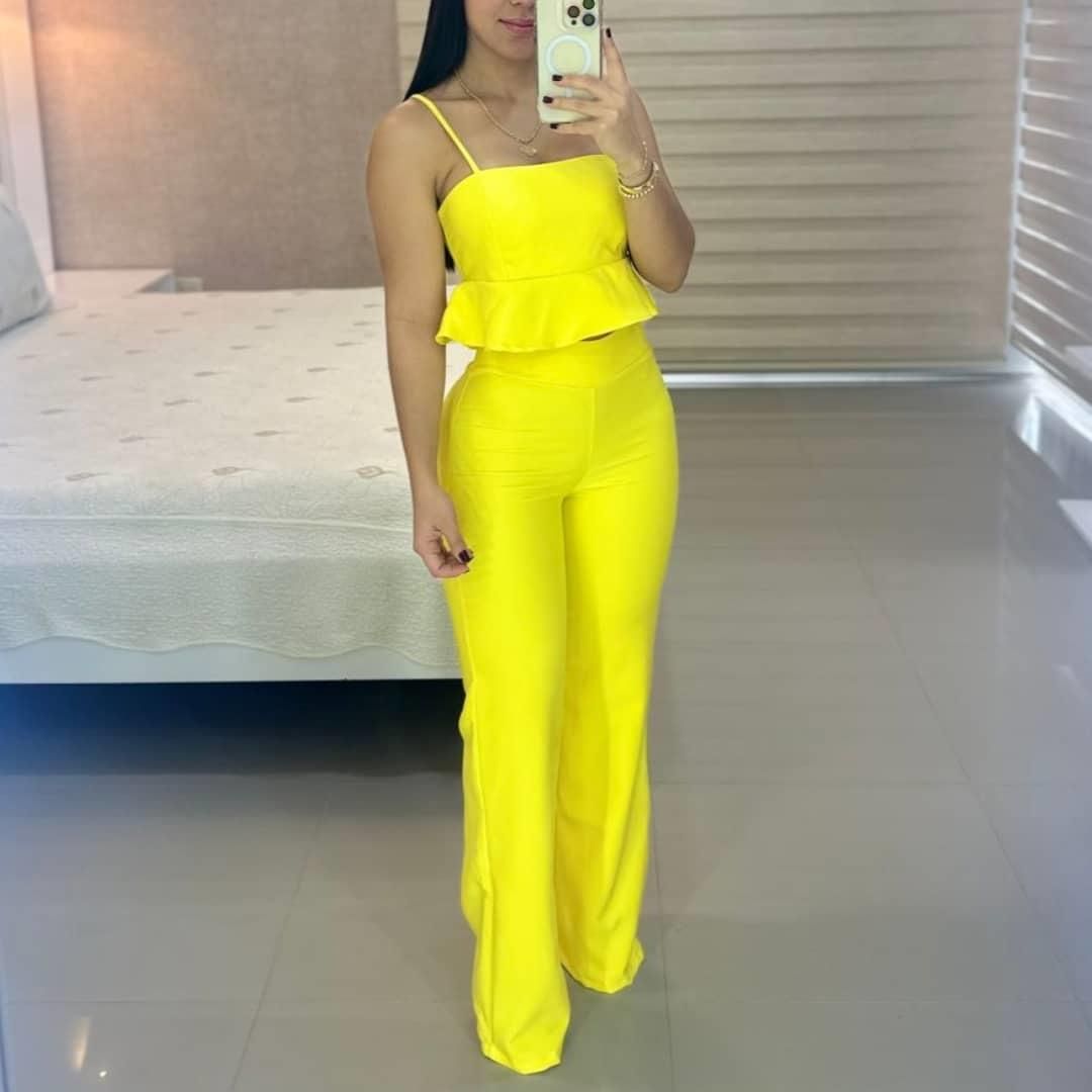 Women's 2023 New Line Bra Strap with Ruffle Hem High Waist Straight Leg Pants Fashion Casual Set