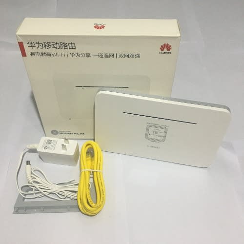 B311B-853 SuperFast 4G LTE Indoor CPE Router HotSpot With 4 LAN Ports For All Networks