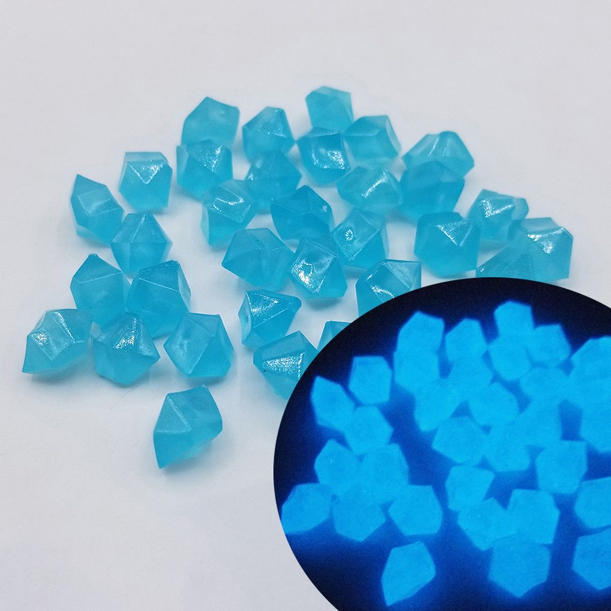 300Pcs Luminous Stone   Glow In The Dark Pebbles Lake Blue 1
