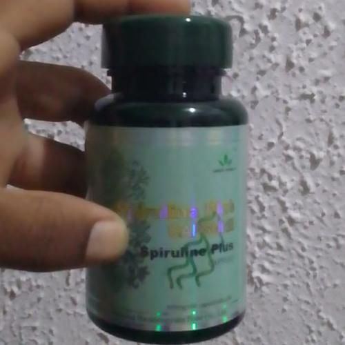 Spirulina Plus Capsule: Balance Nutrient Intake.