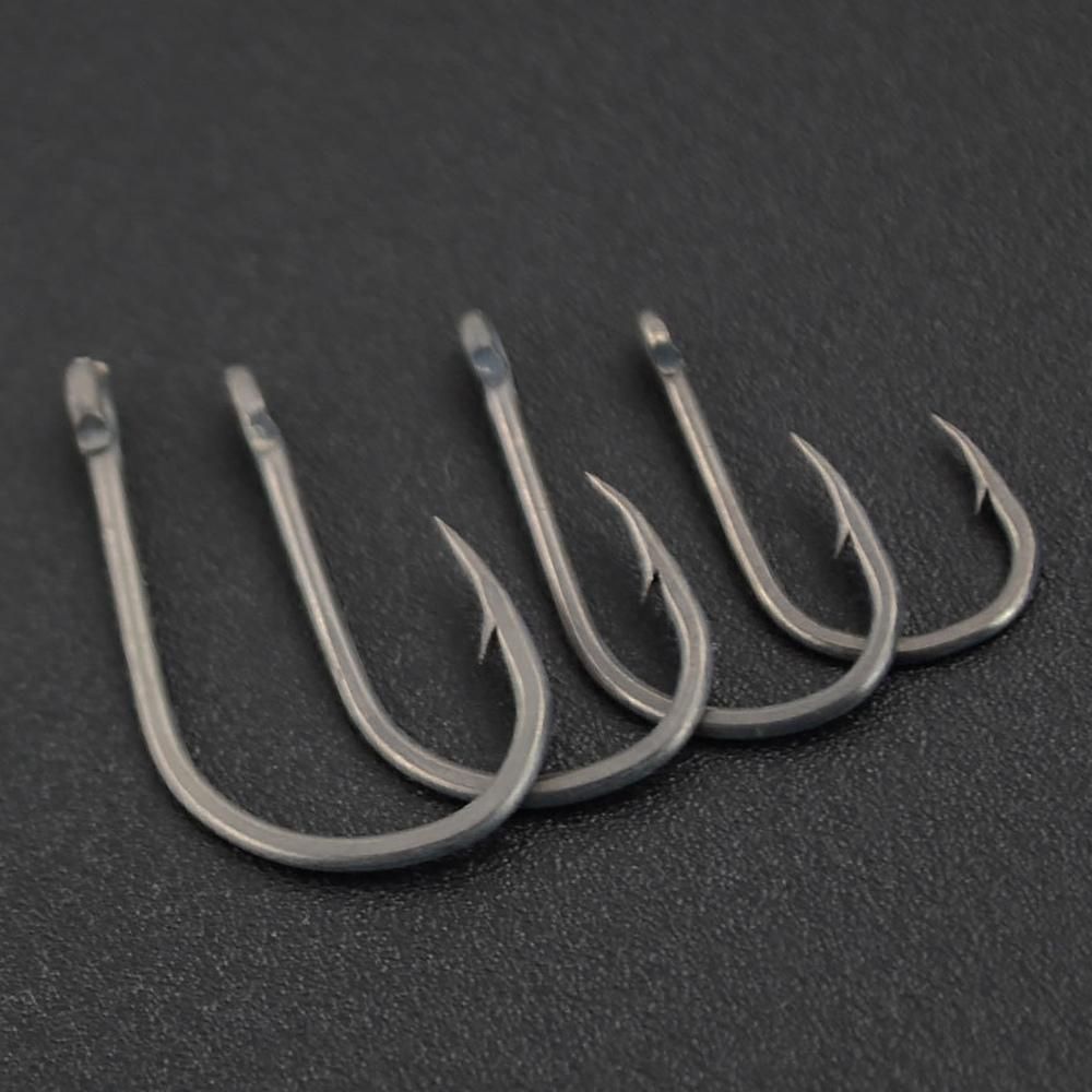 HIRISI 50Pcs Barbed Coated Carp Fishing Hooks with Eye