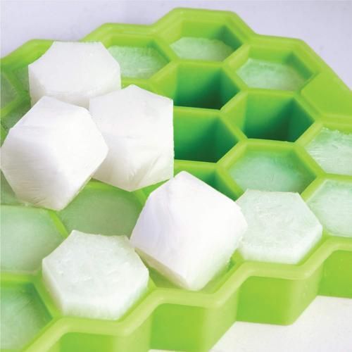 Creative 37 Cavity Honeycomb Ice Cube Maker Reusable Trays Silicone Ice Cube Mold BPA Free Ice Mould with Removable Lids