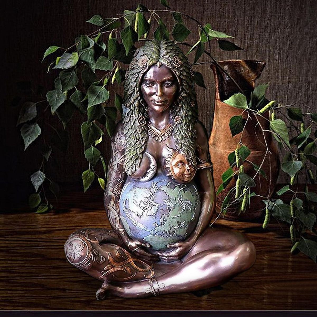 The Earth Goddess Gaia Mother Earth Sculpture Ornaments