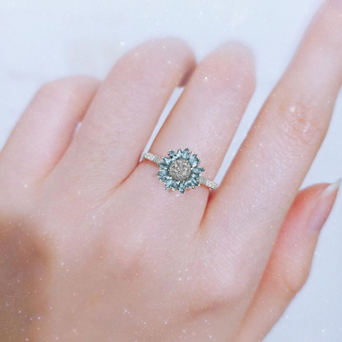 Proposal Ring Women Sunflower Shape Engagement Ring Jewelry