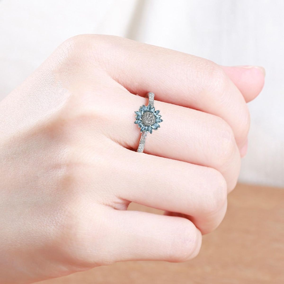 Proposal Ring Women Sunflower Shape Engagement Ring Jewelry