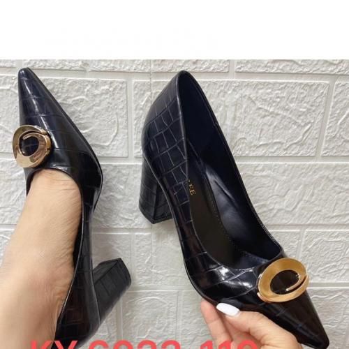Unique Pump - Black