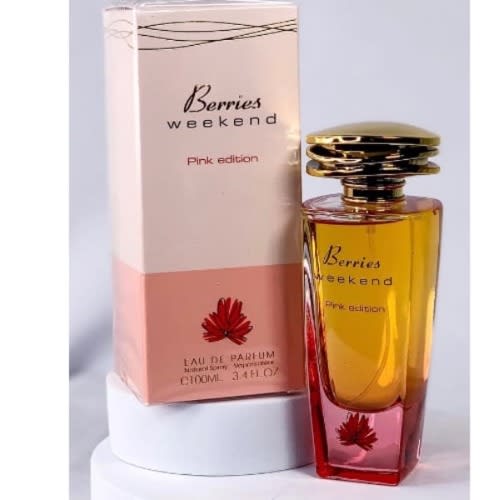 Berries Weekend Pink Edition With Free Deo Spray Inside
