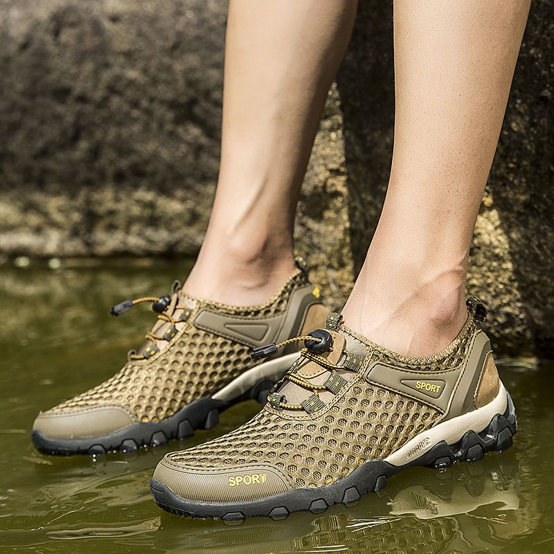 Outdoor Hiking Shoes For Men Breathable Mesh Footwear Brown