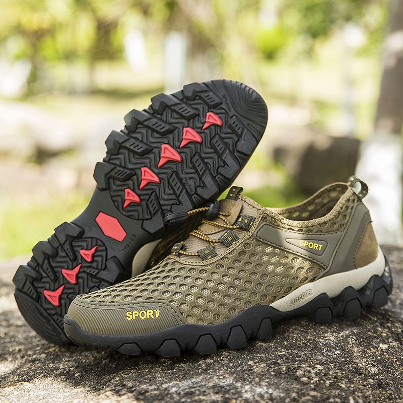 Outdoor Hiking Shoes For Men Breathable Mesh Footwear Brown