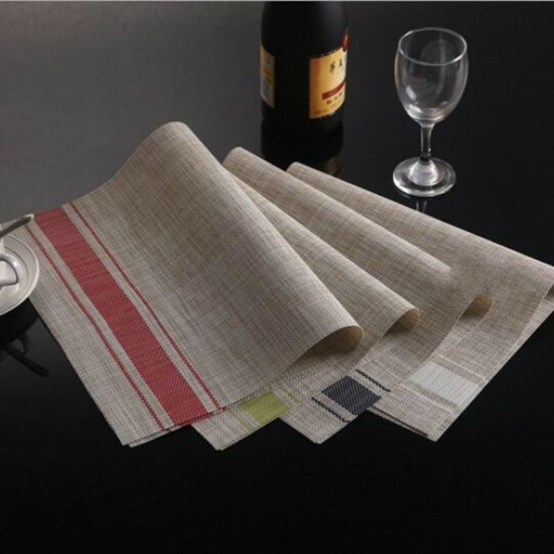 2 PCS Durable PVC Table Mats Coffee Cup Pad Braided Slip Placemats, Size: 30x45cm(Red)