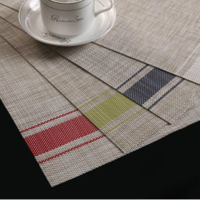 2 PCS Durable PVC Table Mats Coffee Cup Pad Braided Slip Placemats, Size: 30x45cm(Red)