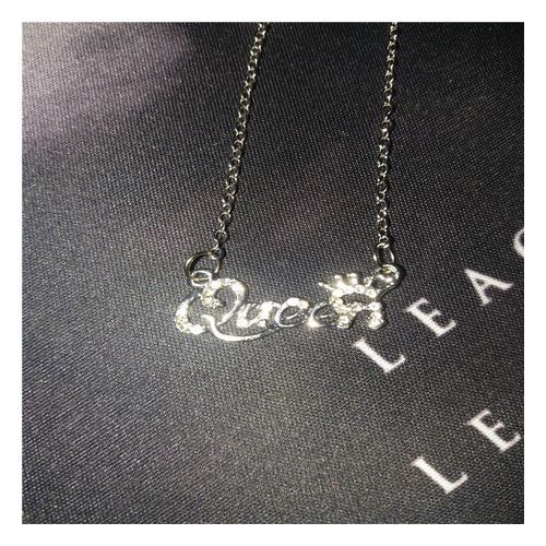 Queen Letter Pendant Necklace Silver