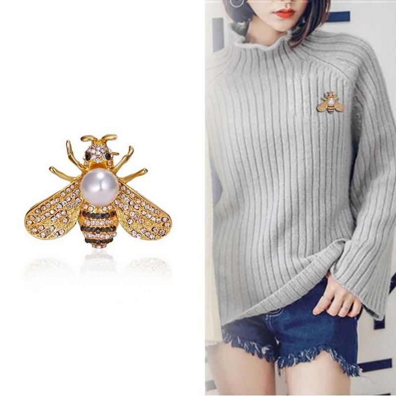 Fashionable Bumble Bee Crystal Brooch Pin Costume Badge