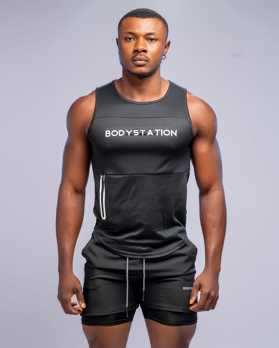 Men's Tight-Fit Training Tank Top - Black