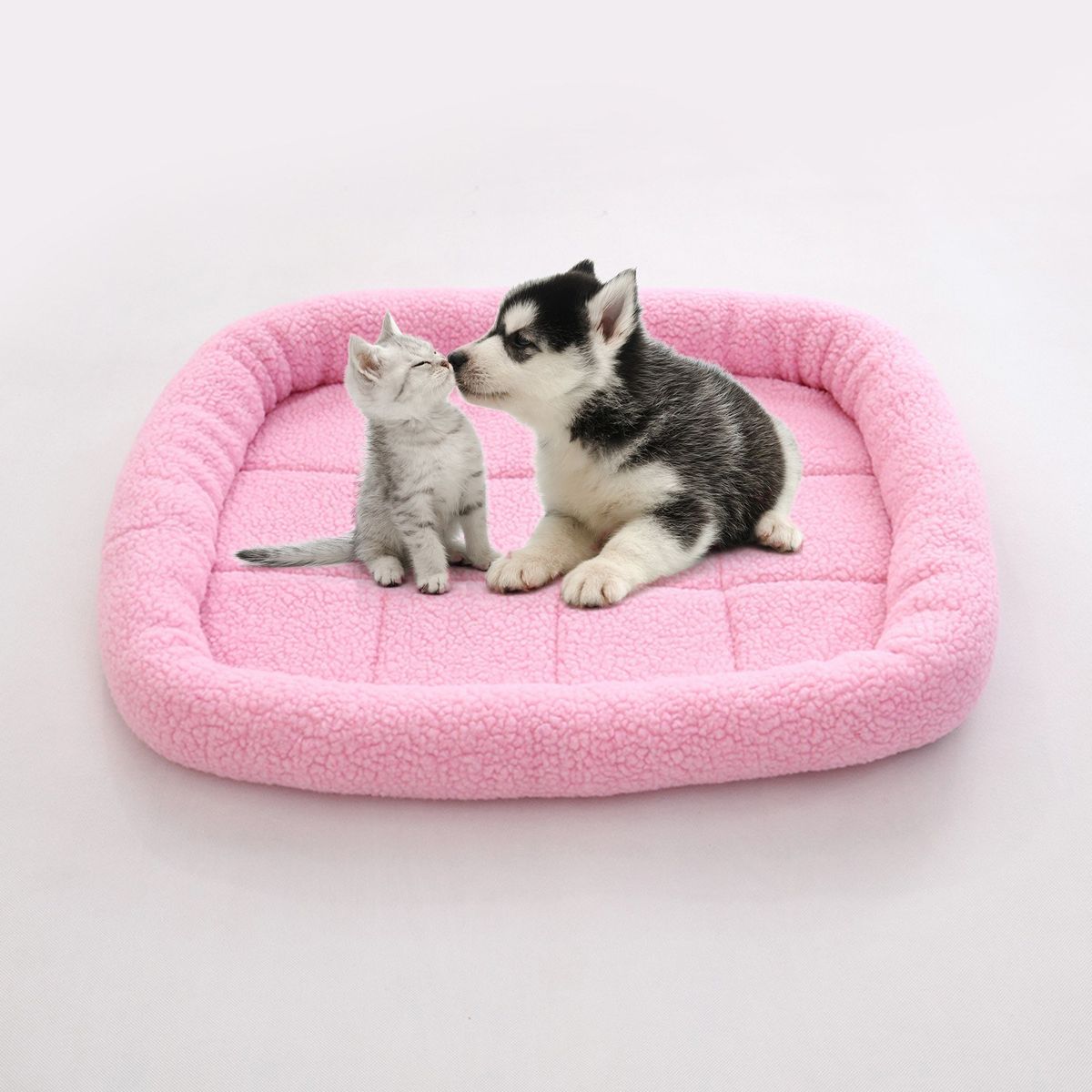 Waterproof Fleece Pet Bed Winter Warm Dog Bed Cat Bed Mat