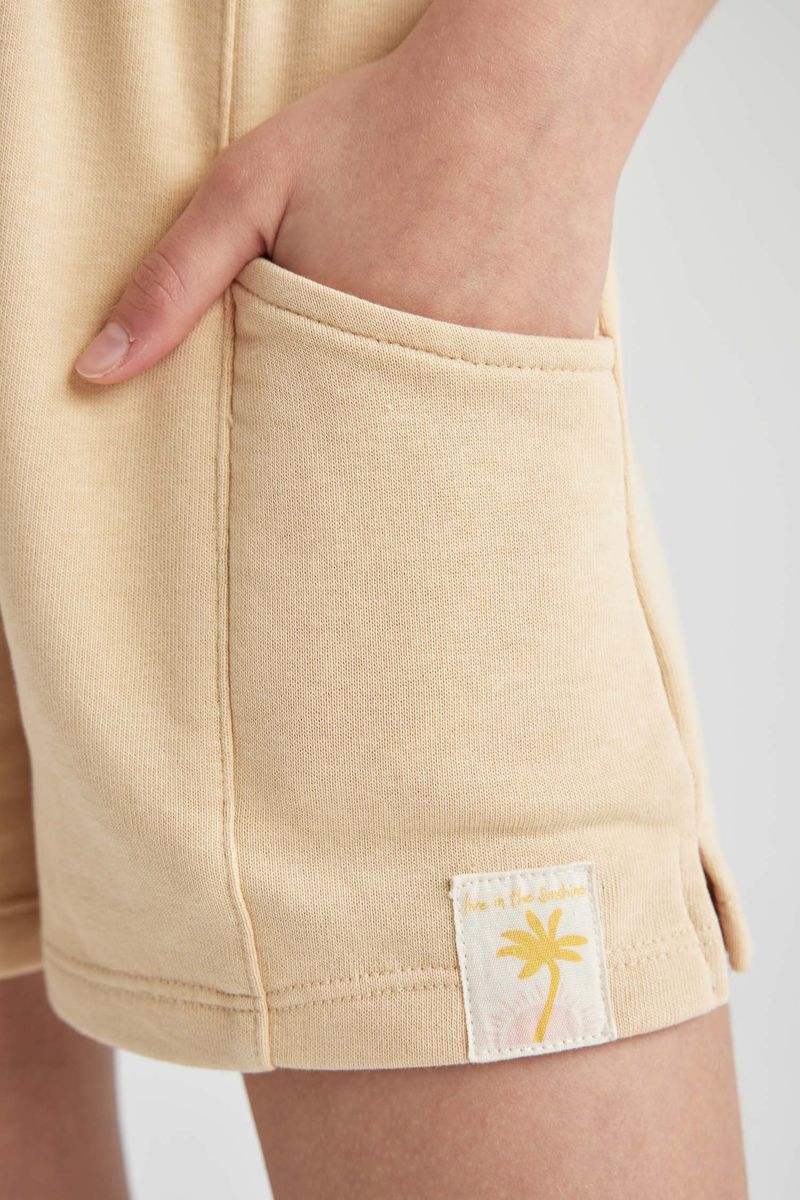 Girl Casual Knitted Short - Beige