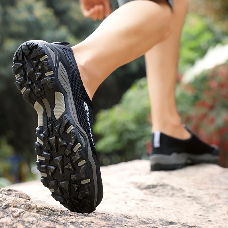 Outdoor Hiking Shoes For Men Breathable Mesh Footwear Black