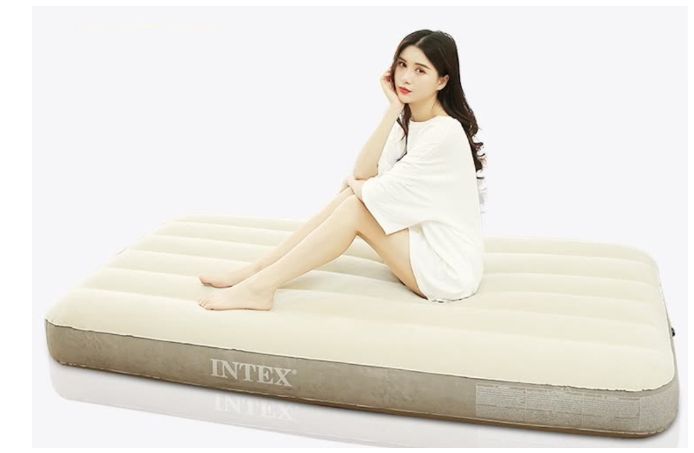 2-Person Inflatable Air Mattress Wit Pump