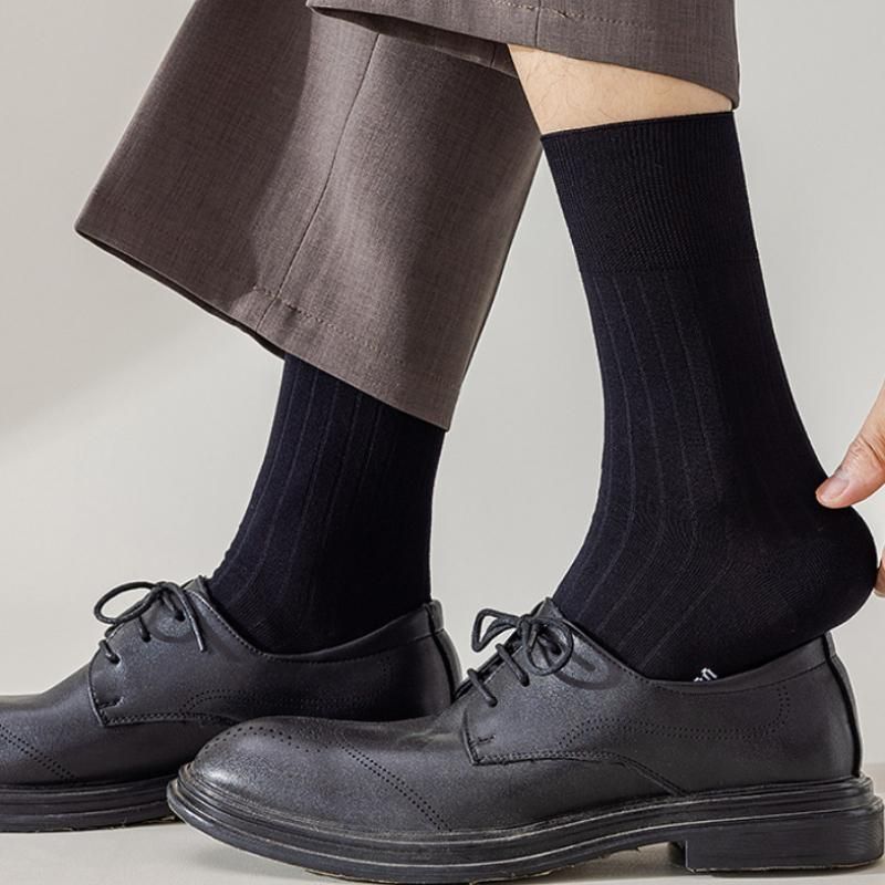 Summer high quality cotton thin socks for men Business breathable soft casual crew long mid tube soft socks spring comfortable