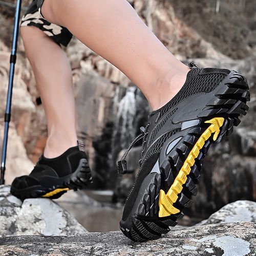 Summer Breathable Men Hiking Shoes Big Size 38-46 Suede+Mesh Outdoor Men Sneakers Climbing Shoes Men Sport Shoes Quick-dry Water Shoes Black